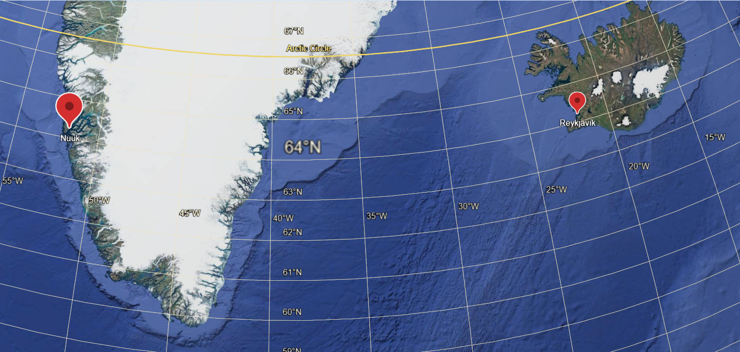 Ekki er mikill munur á norðlægri staðsetningu Reykjavíkur og Nuuk. Báðar liggja rétt norðan viðð 64. breiddargráðu en Nuuk er þó örlítið norðar. Ekki er mikill munur á norðlægri staðsetningu Reykjavíkur og Nuuk. Báðar liggja rétt norðan viðð 64. breiddargráðu en Nuuk er þó örlítið norðar.