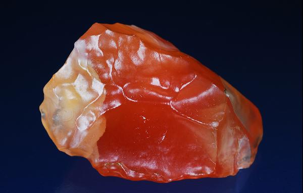 Hvað er karneól og finnst sú steintegund á Íslandi? 