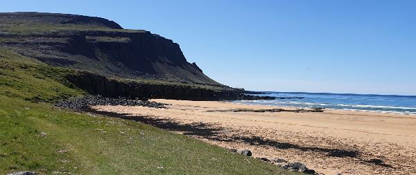 Hvaða traustu heimildir eru til um morðin á Sjöundá og hvað er hægt að lesa úr þeim?